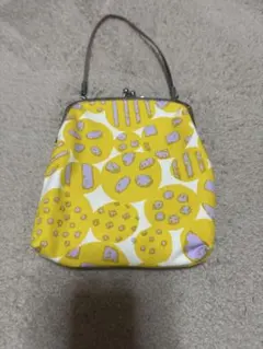 Item thumbnail for item 038e70d9-dfdb-4bde-a122-26d476e57aa2