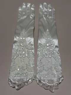 ウェディンググローブ アイボリー サテン レース 結婚式 ブライダル 刺繍