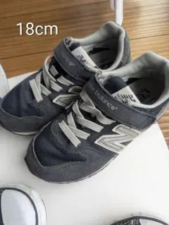 Item thumbnail for item 04cdd90a-996f-4d40-8a6a-ffbaf3ba140e