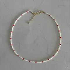 handmade ホワイト ビーズ 赤 ネックレス チョーカー