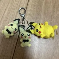 ピカチュウ ピチュー ぬいぐるみキーホルダーのサムネイル
