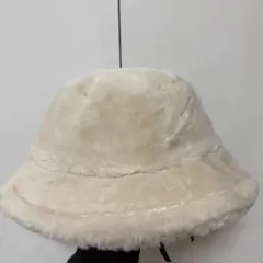 クリーム色 ファー バケットハット