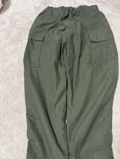 FREAKS STOREカーゴパンツ ダークグリーン サイドポケット付き