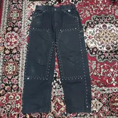 ダブルニー ブラック