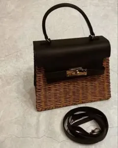 anuans Bagmati フラップショルダーワイドカゴバッグ - メルカリ
