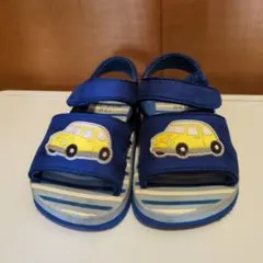 青色のイエロー車イラストサンダル 13.0 cm