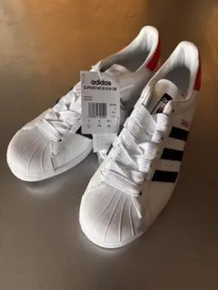 ラン・ディーエムシー × アディダス スーパースター 50 