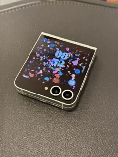 Samsung Galaxy Z Flip6 グリーン docomoSIMフリー