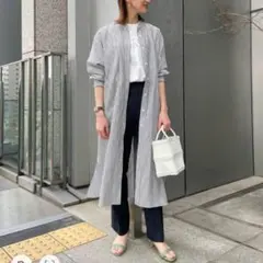 美品【URBAN RESEARCH】フリルカラーシャツワンピース　ストライプのサムネイル