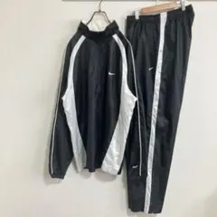 【セットアップ】状態良好　NIKE ナイキ　刺繍　ナイロン上下　黒白　L
