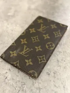 Louis Vuitton 二つ折り財布 ベージュ - メルカリ