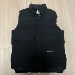 CANADA GOOSE ブラック ダウンベスト