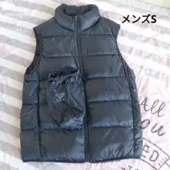 超美品))ユニクロダウンベストS
