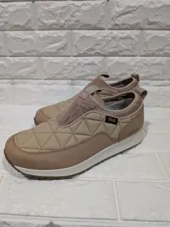 Teva ベージュ キルティング スリッポンスニーカーのサムネイル
