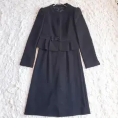 美品 東京イギン LIUMA フォーマル セットアップ 9AR［B236］
