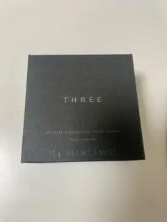 THREE アルティメイトダイアフェネス ルースパウダー グロー 01のサムネイル