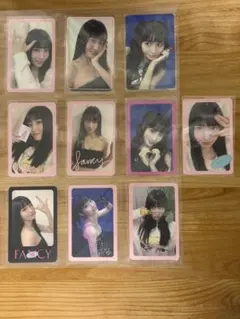 twice モモ　クリアカード　引退品　まとめ売り twice モモ クリアカード 引退品 まとめ売り - メルカリ