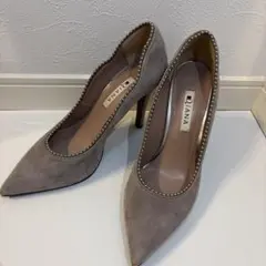 ハイヒールパンプス