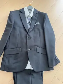 キッズ ストライプスーツ 160cmサイズ