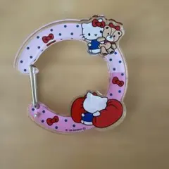 カラビナ　サンリオ　キティ