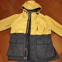 Beth Breath フード付きナイロンジャケット