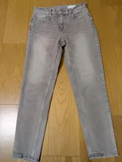 アッパーハイツ　upper hights　グレー　デニム　22　スリム