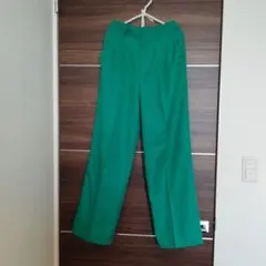 GU　カラースラックス　グリーン　M