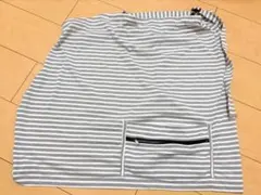 授乳ケープ グレーと白のストライプ
