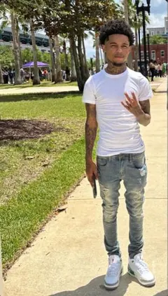 スリムフィットデニム　スキニーデニム　US UK drip mnml ksubi