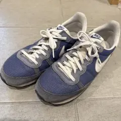 NIKE ネイビー ランニングシューズ