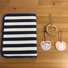 母子手帳ケース ネイビーとホワイトストライプとマタニティマーク3個