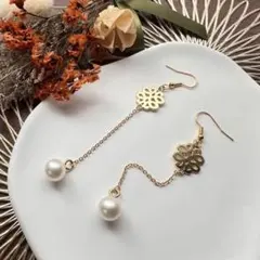 即購入⭕️ピアス or イヤリング一粒パールの揺れるアクセサリー　ギフト