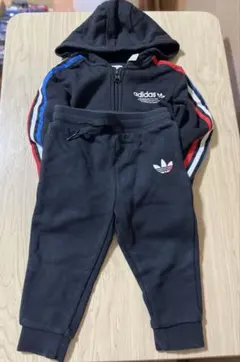 adidas ベビー キッズ ジャージ 90cm ほぼ未使用！