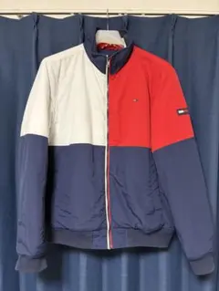 TOMMY HILFIGERのサムネイル