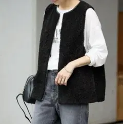 【未使用に近い】FRAMeWORK ボアベスト黒 FRAMeWORK コート アウター 「追加 / 手洗い可能」ボアベスト