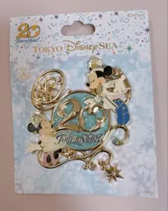 【新品】ディズニーシー　20周年 ピンバッジ　ミッキー　ミニー