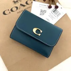★ COACH コーチ　三つ折り財布　グリーン 折り財布