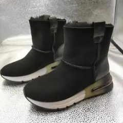 Item thumbnail for item d6159dd9-d4be-45ea-8519-6884156a7222