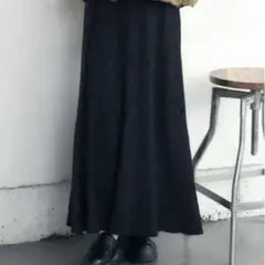 ブラック プリーツロングスカート フリーサイズ