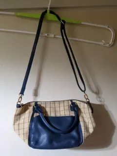 Item thumbnail for item f83cebf5-6d88-47be-86ad-800eb3063c74