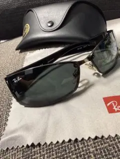 Ray-Ban ブラック サングラス ケース・クロス付き Ray-Ban ブラック サングラス ケース付き - メルカリ