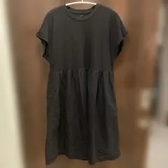 無印良品　キッズ ワンピース ブラック 150 半袖のサムネイル