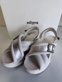 +diana プラスダイアナ クロスベルト 厚底 サンダル 23cmのサムネイル