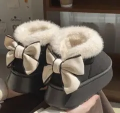 ふわもこ素材×大きなリボンの可愛い暖か厚底ブーツ24〜24.5cm 黒色のサムネイル