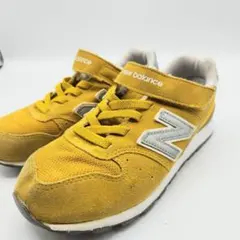 new balance　KV996　ベルクロ　黄色　21.0