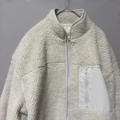 ズーティー　ボアジャケット(F)オフホワイトオーバーサイズ　フルジップ胸ポケット