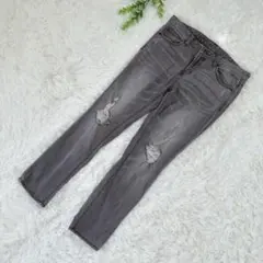 美品 GU ジーユー シガレットアンクルジーンズ グレー ダメージデニム M