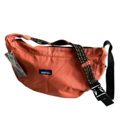 KAVU ボディバッグ 未使用 タグ付 オレンジ アウトドアのサムネイル