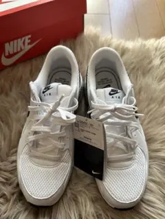 NIKE AIR ホワイトスニーカー