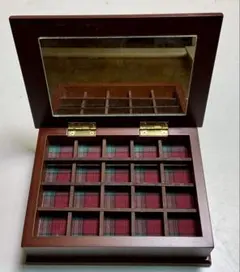 Item thumbnail for item 4baa5e19-1650-430a-80cb-014378f5ee66